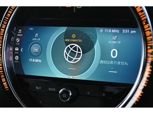 BMW MINI COOPER D 5DOOR 2022 Image 31