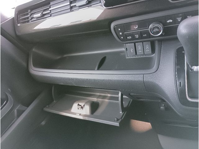 HONDA N BOX CUSTOM 2018 Image 31