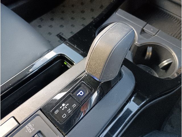 TOYOTA PRIUS 4WD 2023 Image 31