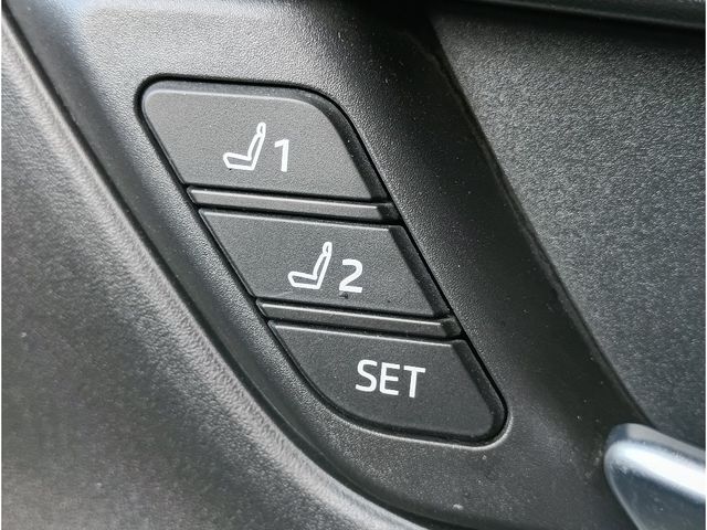 TOYOTA PRIUS 4WD 2023 Image 31