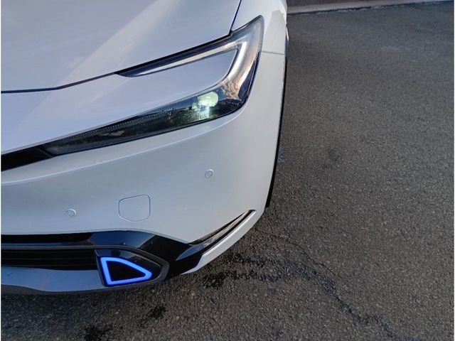 TOYOTA PRIUS 4WD 2023 Image 31