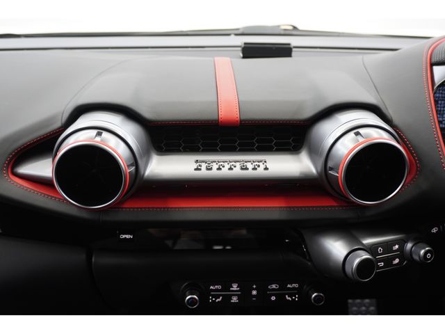 FERRARI 812 SUPERFAS 2019 Image 31