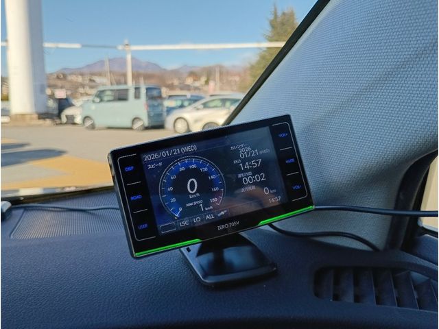 TOYOTA PRIUS PHV 2019 Image 31