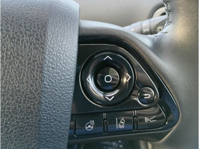 TOYOTA PRIUS PHV 2020 Image 31