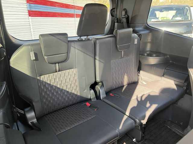 TOYOTA NOAH HYBRID 2022 Image 31