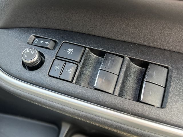 TOYOTA NOAH HYBRID 2022 Image 31