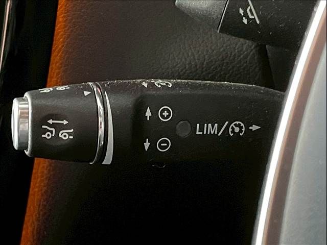 MERCEDES BENZ GLC CL 2017 Image 31