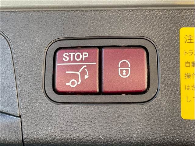 MERCEDES BENZ GLC CL 2017 Image 31