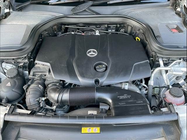 MERCEDES BENZ GLC CL 2017 Image 31