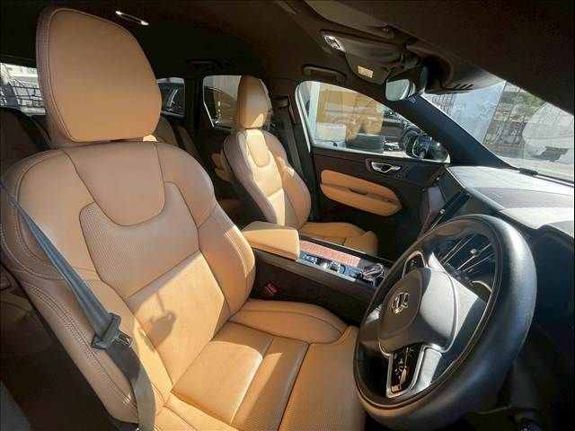 VOLVO XC60 2021 Image 31