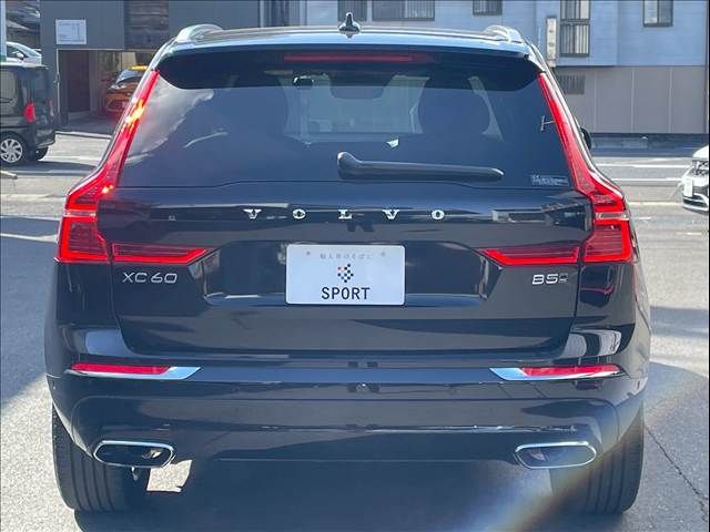 VOLVO XC60 2021 Image 31