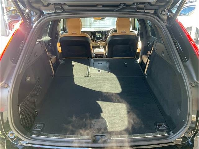 VOLVO XC60 2021 Image 31