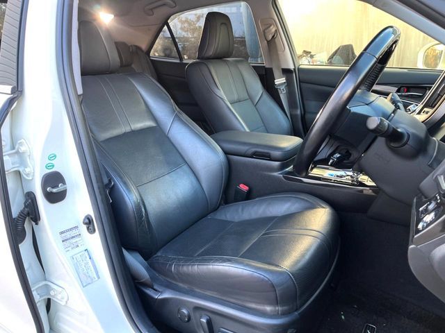 TOYOTA CROWN SEDAN 2013 Image 31