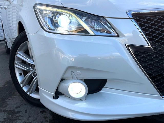 TOYOTA CROWN SEDAN 2013 Image 31