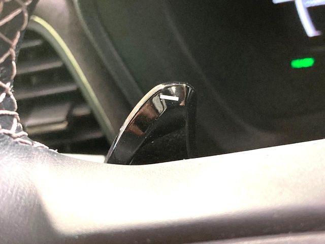 HONDA VEZEL HYBRID 2016 Image 31