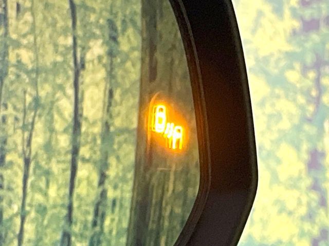 TOYOTA COROLLA CROSS HYBRID 2023 Image 31