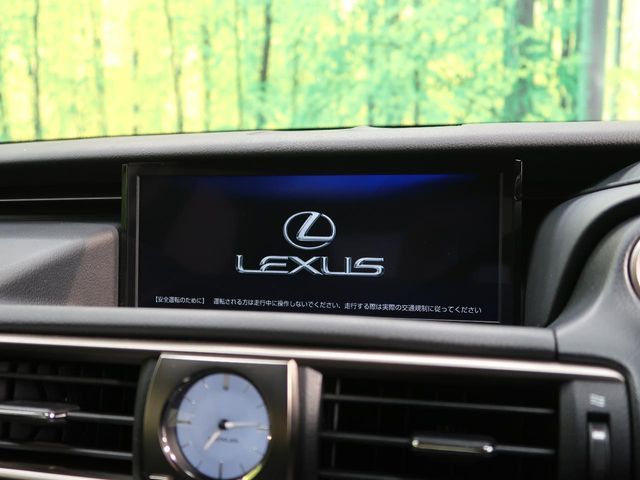 TOYOTA LEXUS IS300H 2017 Image 31