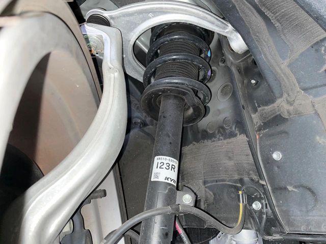 TOYOTA LEXUS IS300H 2023 Image 31