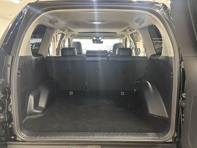 TOYOTA LANDCRUISER PRADO 2021 Image 31