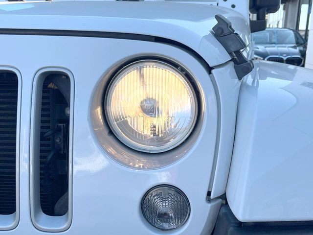 JEEP WRANGLER UNLIMI 2018 Image 31