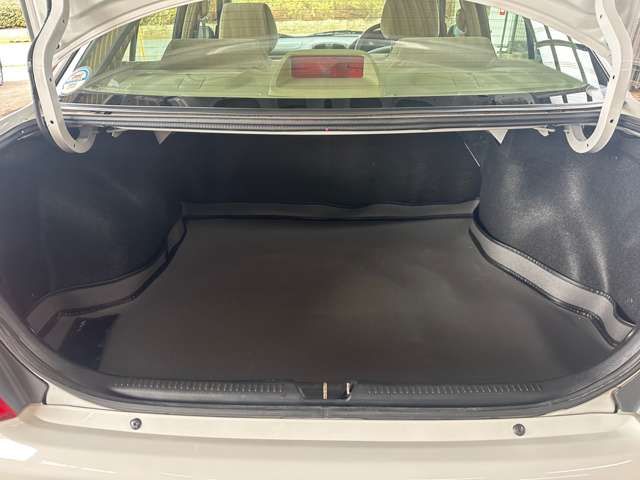 MAZDA FAMILIA SEDAN 2002 Image 31