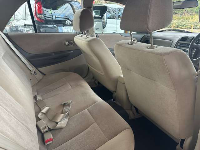 MAZDA FAMILIA SEDAN 2002 Image 31