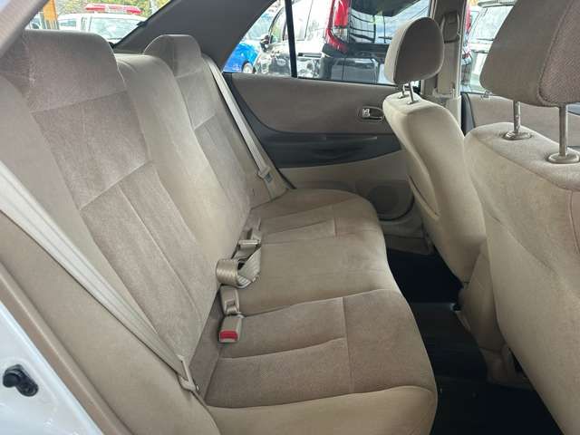 MAZDA FAMILIA SEDAN 2002 Image 31