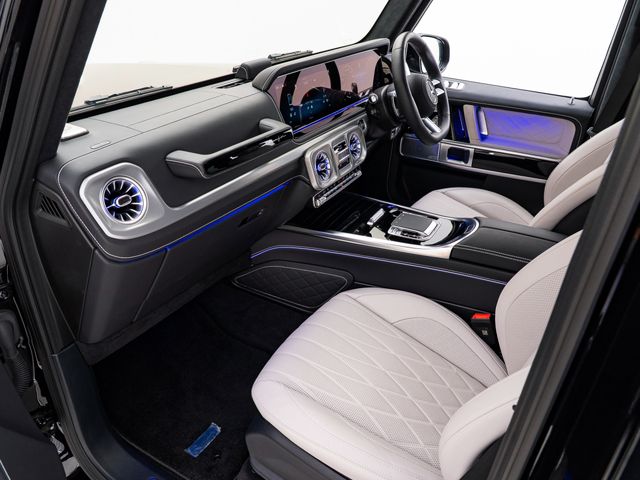MERCEDES BENZ G CLAS 2024 Image 31