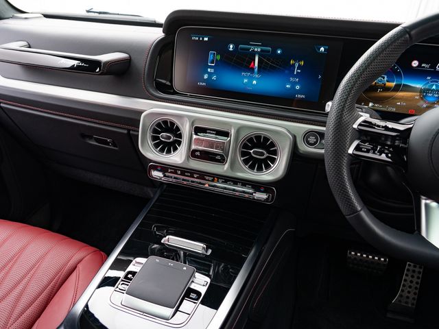 MERCEDES BENZ G CLAS 2025 Image 31