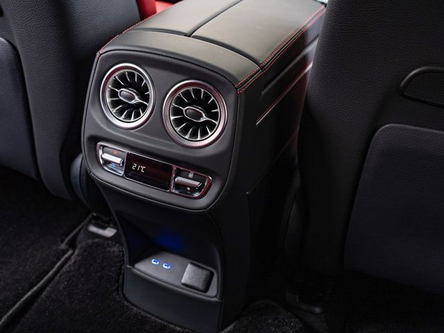 MERCEDES BENZ G CLAS 2025 Image 31