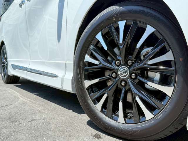 TOYOTA ALPHARD HYBRID 4WD 2025 Image 31