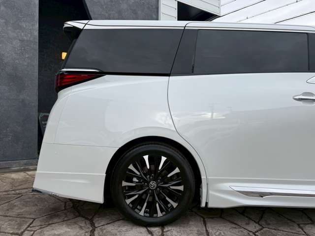 TOYOTA ALPHARD HYBRID 4WD 2025 Image 31