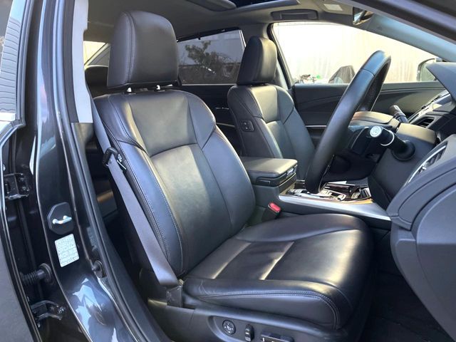 HONDA LEGEND HYBRID 2015 Image 31