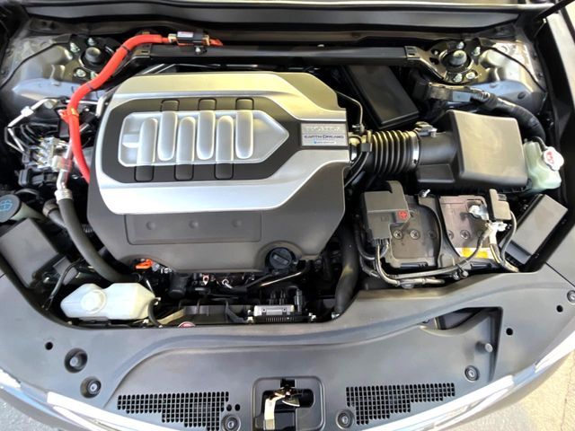 HONDA LEGEND HYBRID 2015 Image 31