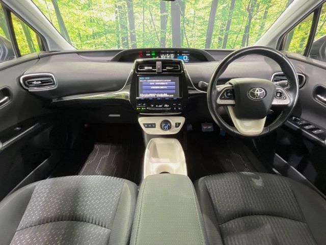 TOYOTA PRIUS 2016 Image 31