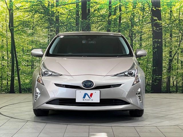 TOYOTA PRIUS 2016 Image 31