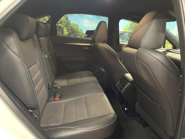 TOYOTA LEXUS NX300 2019 Image 31