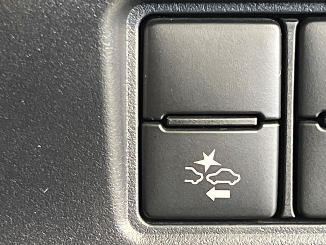 TOYOTA VOXY HYBRID 2021 Image 31