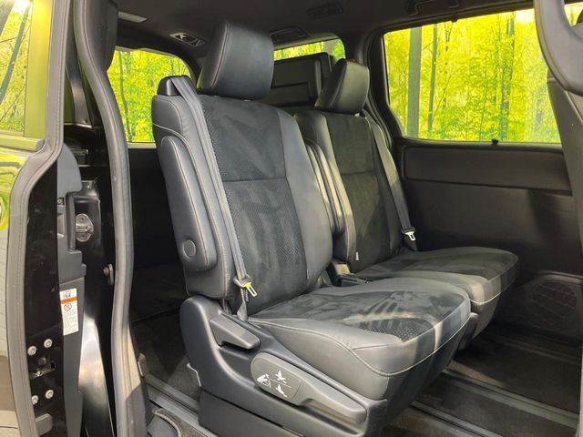 TOYOTA VOXY HYBRID 2021 Image 31