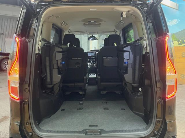 NISSAN SERENA  WG 2021 Image 31