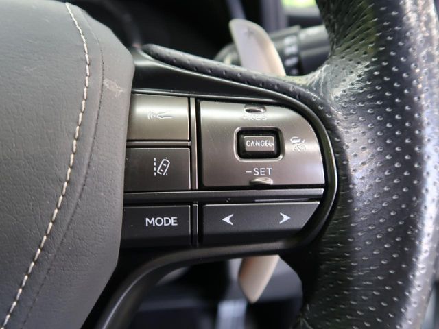 TOYOTA LEXUS LC500H 2018 Image 31