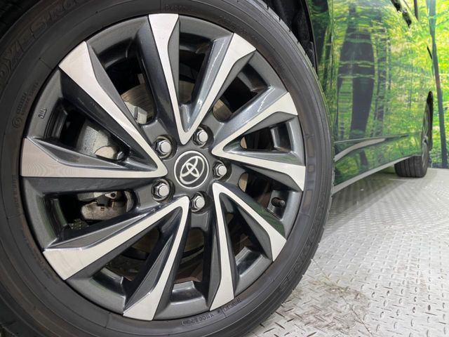 TOYOTA VOXY HYBRID 2023 Image 31