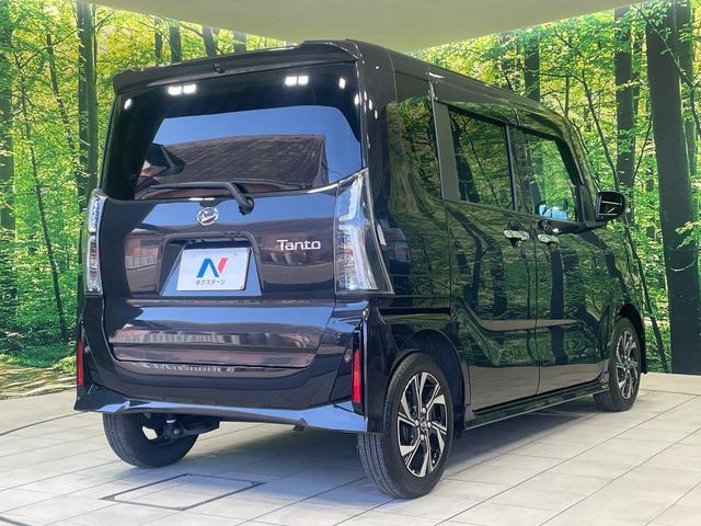 DAIHATSU TANTO CUSTOM 2022 Image 31