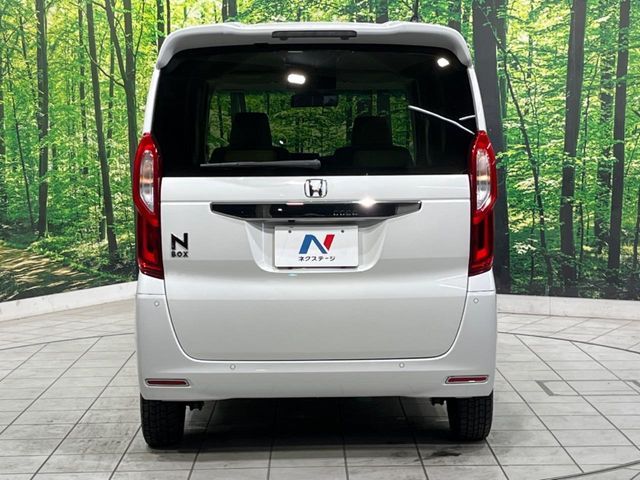 HONDA N BOX 2022 Image 31