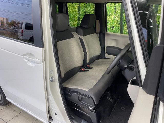 HONDA N BOX 2024 Image 31