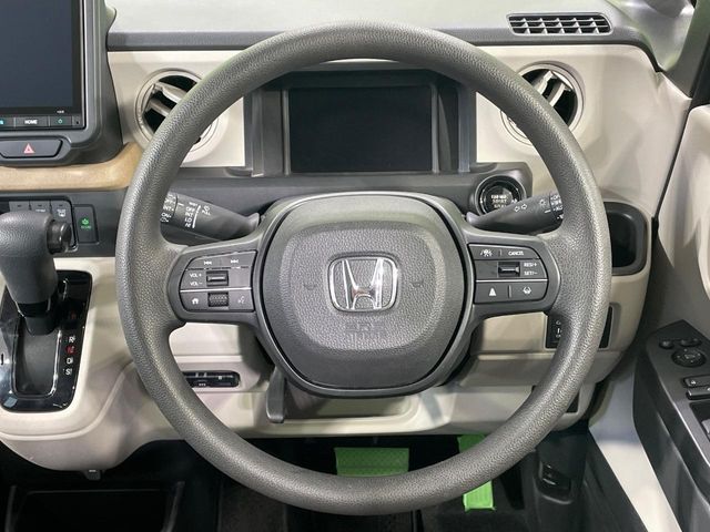HONDA N BOX 2024 Image 31