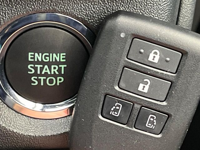 TOYOTA HIACE VAN 4WD 2025 Image 31