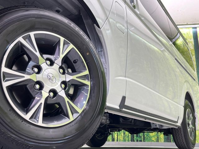 TOYOTA HIACE VAN 4WD 2025 Image 31