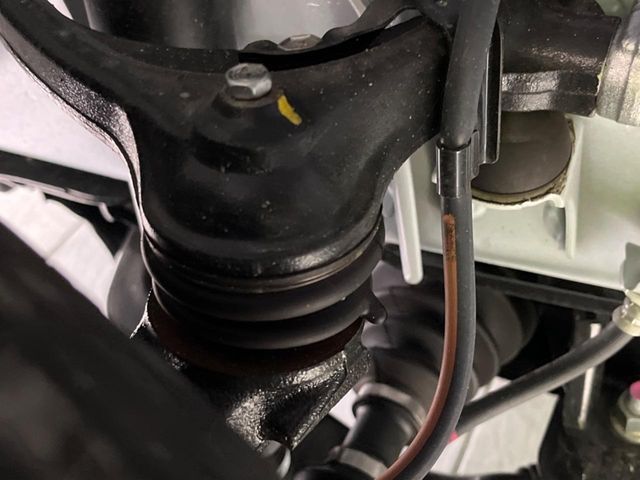 TOYOTA HIACE VAN 4WD 2025 Image 31