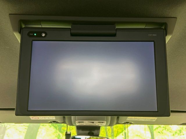 TOYOTA VOXY 2018 Image 31